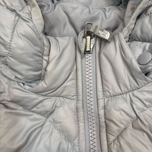 The North Face Girls Thermoball Eco Hoodie Jacket Grey Size Small 7/8 - Picture 6 of 10
